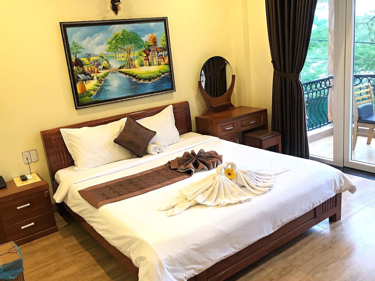 Orchid Riverside Villa Хюе Екстер'єр фото